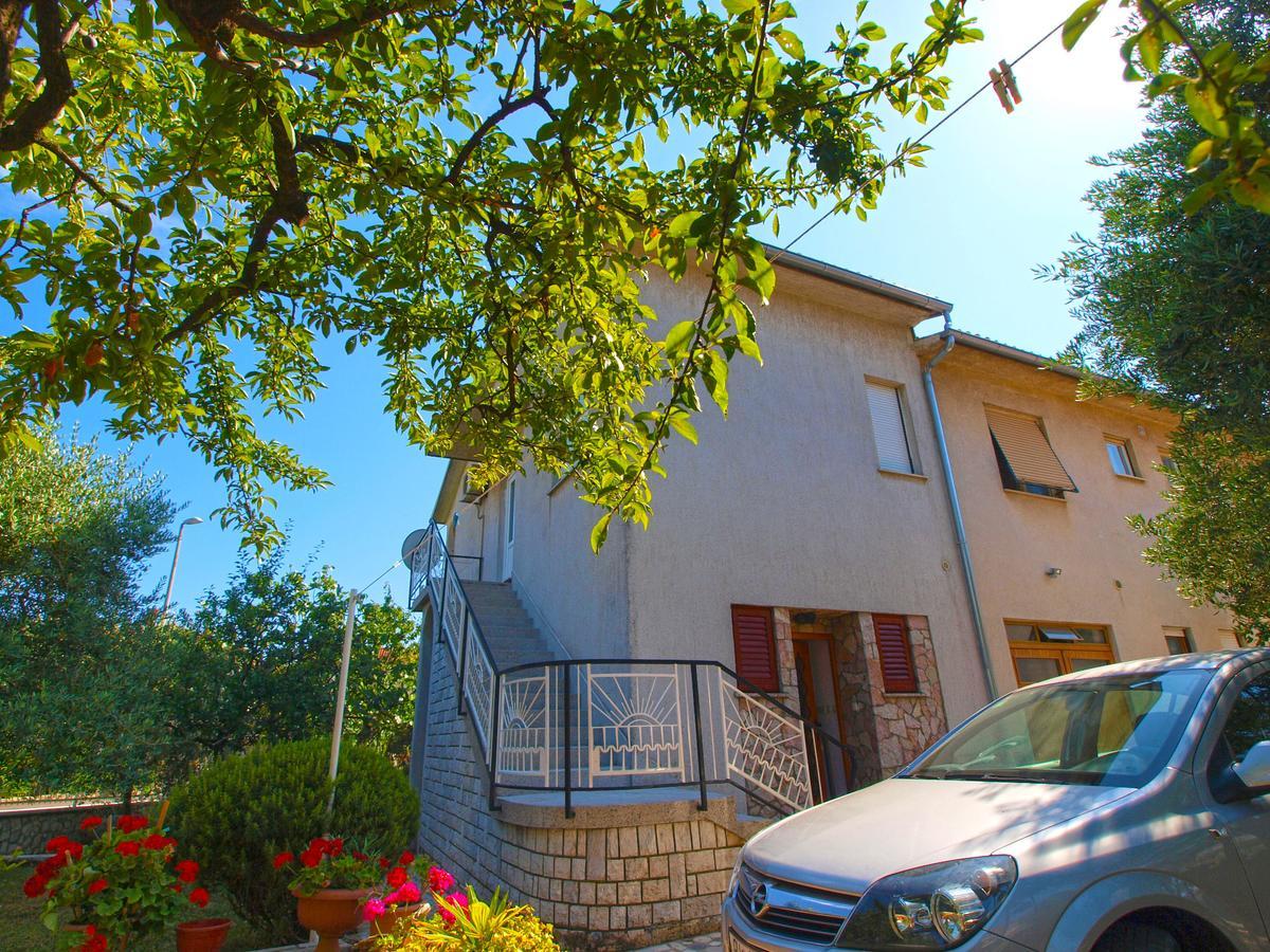 Apartments Valter 613 Pula Buitenkant foto